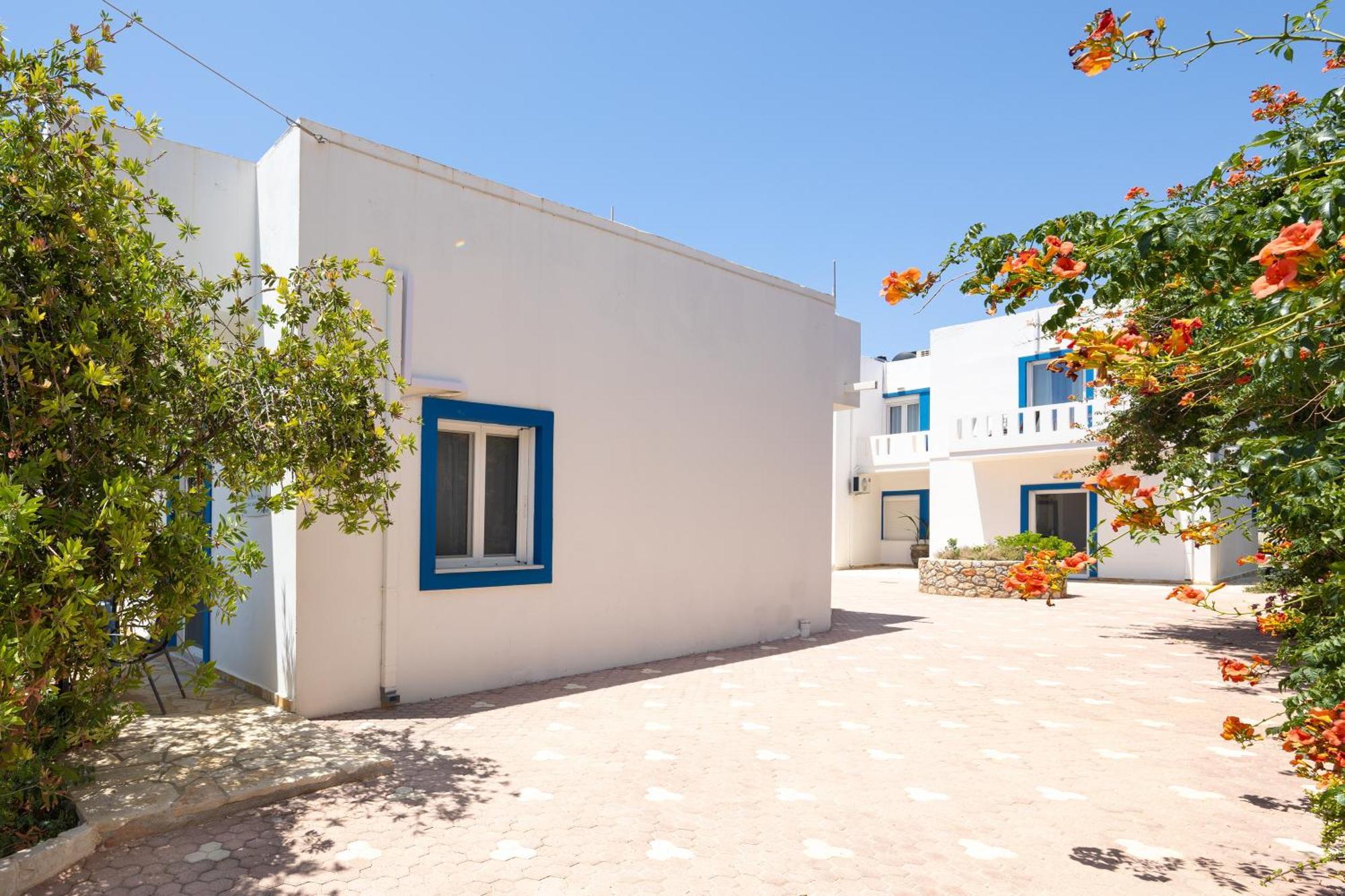Stavrós Alexis Apartments מראה חיצוני תמונה